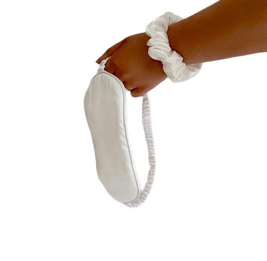 Antifaz + Scrunchie Marfil